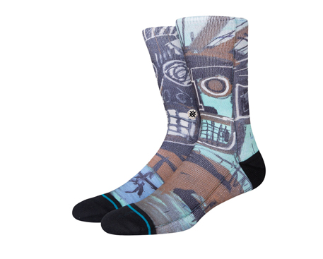 211105Stance2HeadsOnGoldSocks